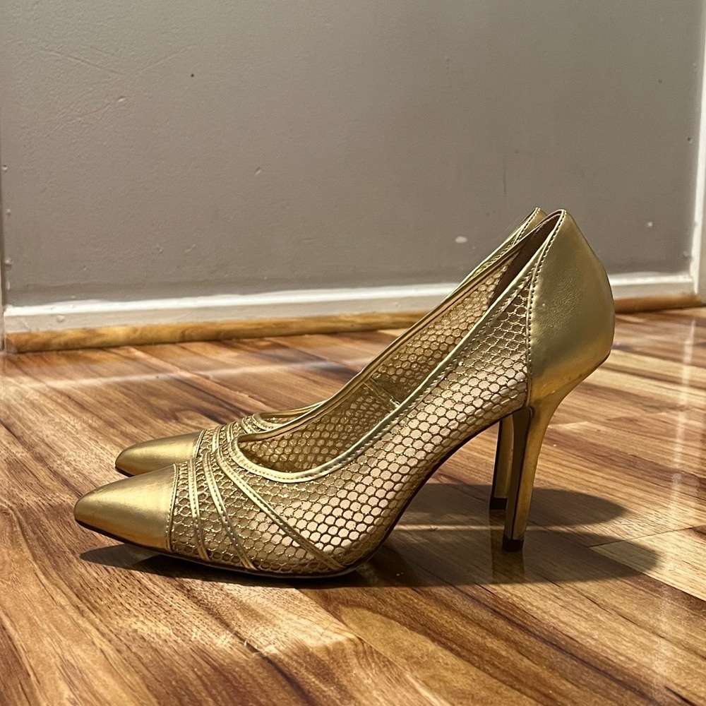 X-Appeal Gold Heels